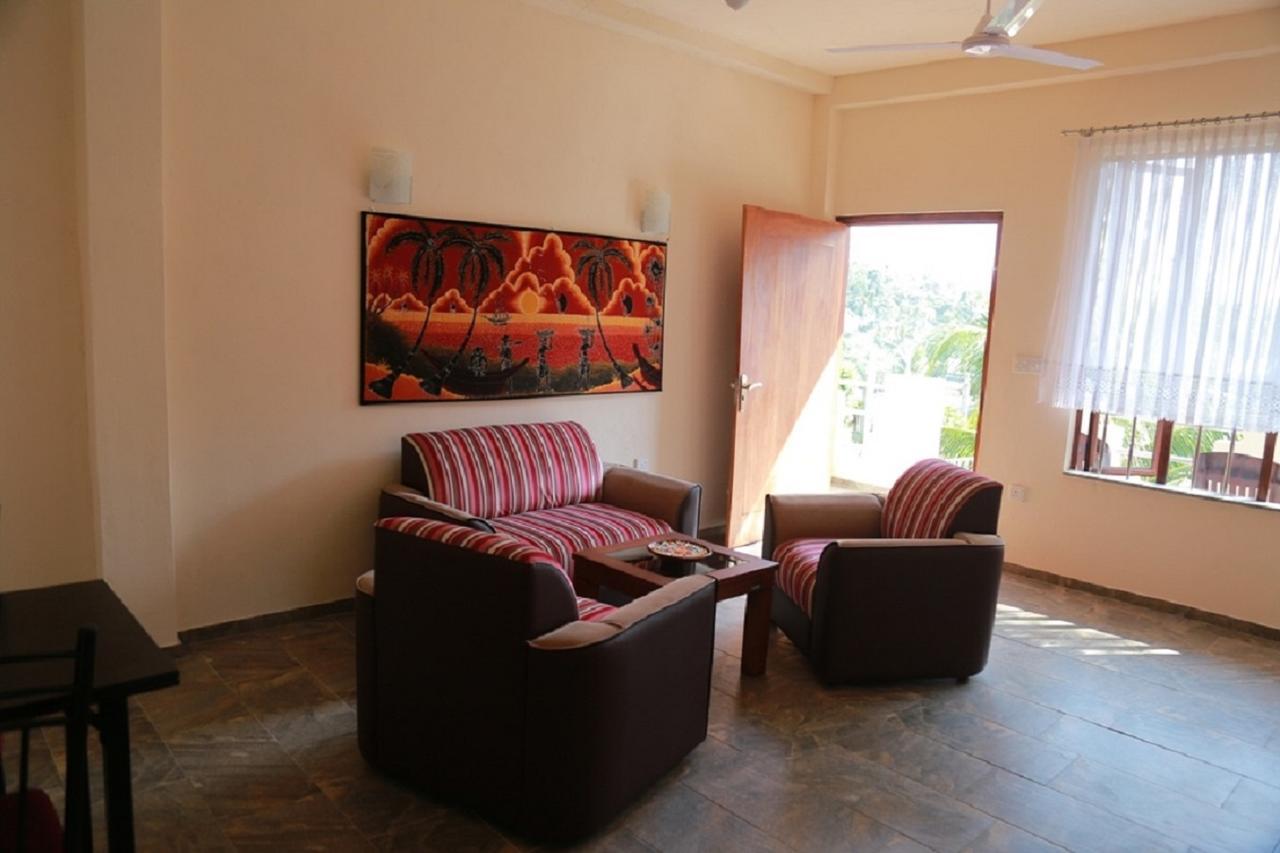 Slg Villa Хиккадува Экстерьер фото